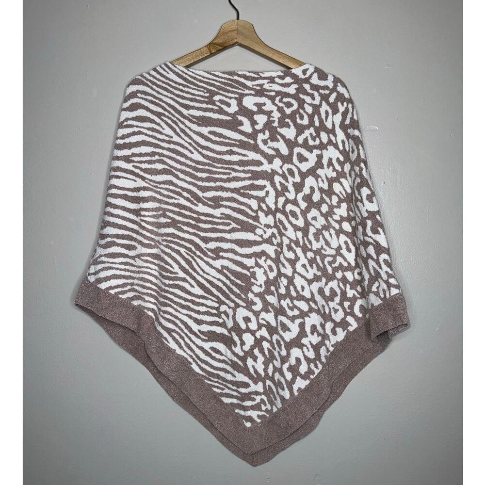 Barefoot Dreams CozyChic Ultra Lite Animal Print Poncho O/S Taupe White - Picture 6 of 6